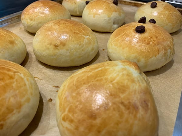 Brioche buns (plus chocolate)